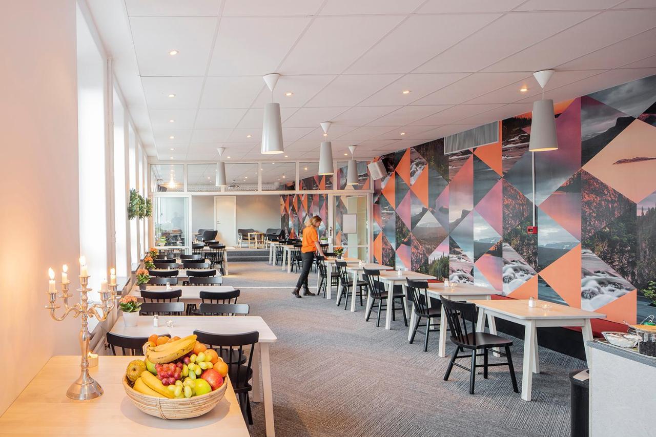 Norrland Ymca Hostel أوميو المظهر الخارجي الصورة