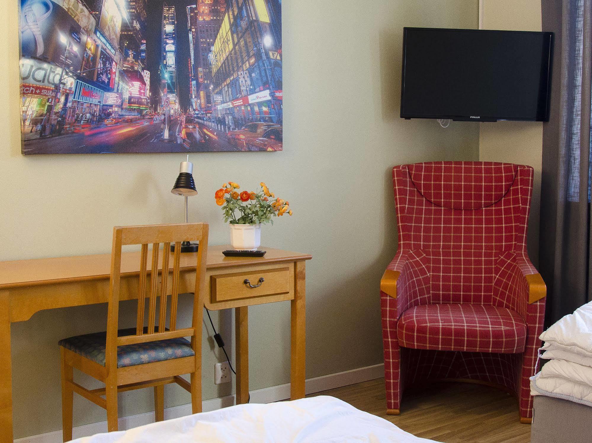 Norrland Ymca Hostel أوميو المظهر الخارجي الصورة